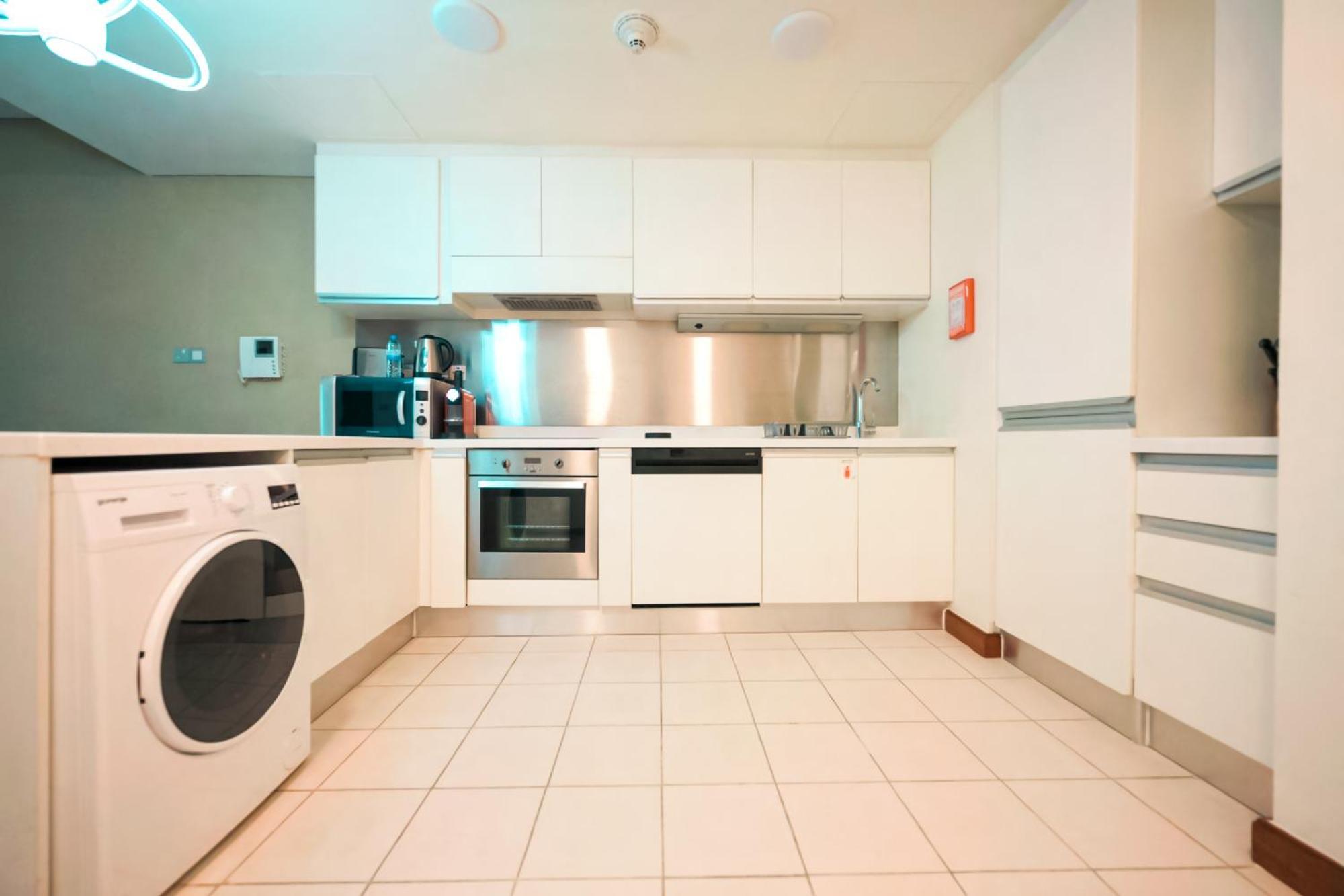 Emaar Fashion Avenue One Bedroom - Formerly Address Dubai Mall Four Apple Holiday Homes Exterior photo